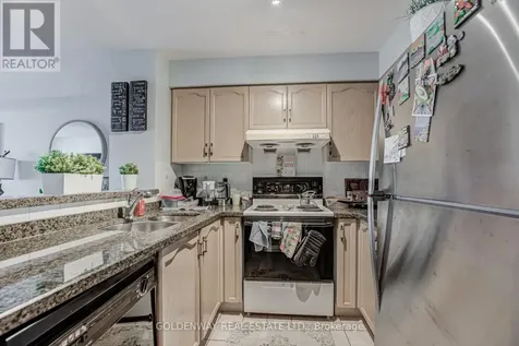 18 Pemberton Avenue Toronto (newtonbrook East) ON M2M 4K9
