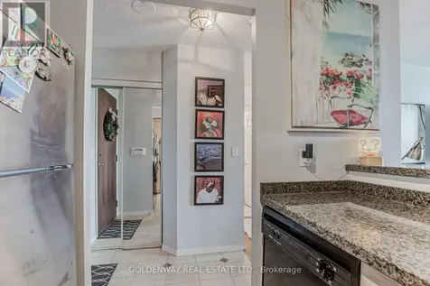 18 Pemberton Avenue Toronto (newtonbrook East) ON M2M 4K9