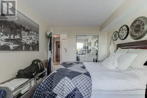 18 Pemberton Avenue Toronto (newtonbrook East) ON M2M 4K9