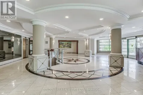18 Pemberton Avenue Toronto (newtonbrook East) ON M2M 4K9