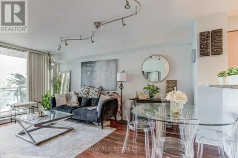 18 Pemberton Avenue Toronto (newtonbrook East) ON M2M 4K9