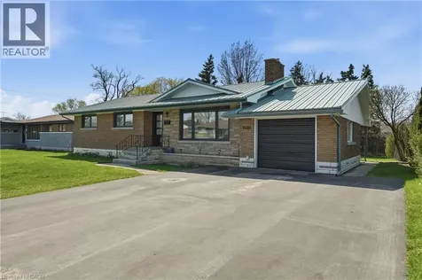 3533 Dorchester Road Niagara Falls ON L2J 3A4