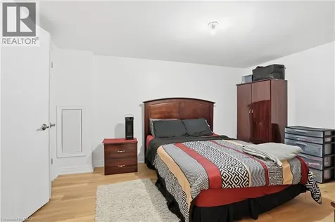 3533 Dorchester Road Niagara Falls ON L2J 3A4