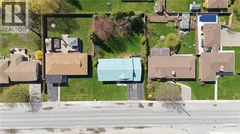 3533 Dorchester Road Niagara Falls ON L2J 3A4