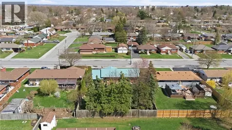 3533 Dorchester Road Niagara Falls ON L2J 3A4