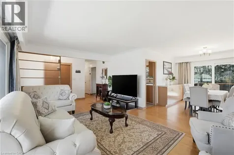 3533 Dorchester Road Niagara Falls ON L2J 3A4