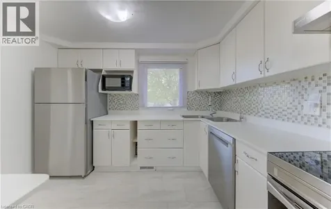 32 Enfield Drive Cambridge ON N1P 1A5