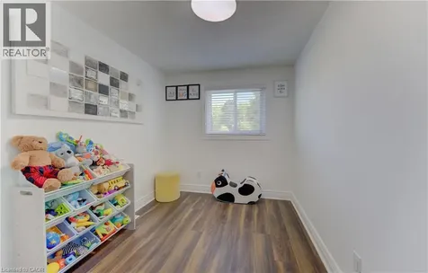 32 Enfield Drive Cambridge ON N1P 1A5