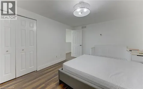 32 Enfield Drive Cambridge ON N1P 1A5