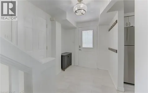 32 Enfield Drive Cambridge ON N1P 1A5