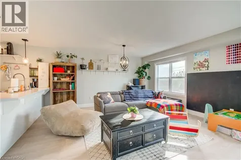 195 Charles Street East Ingersoll ON N5C 1K3