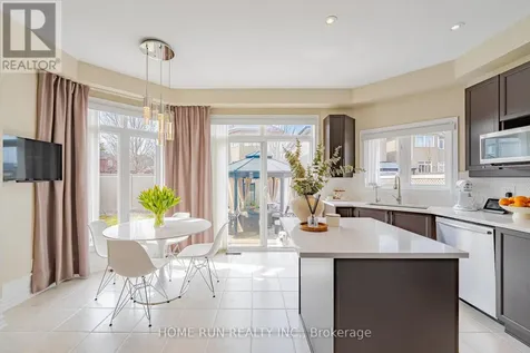 131 Kinghaven Crescent Ottawa ON K2M 0C3