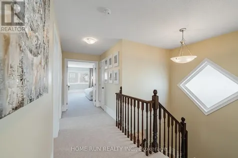 131 Kinghaven Crescent Ottawa ON K2M 0C3