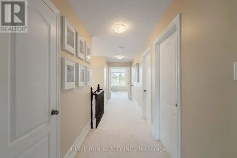 131 Kinghaven Crescent Ottawa ON K2M 0C3