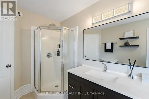 131 Kinghaven Crescent Ottawa ON K2M 0C3