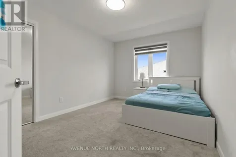 17 Fossa Terrace Ottawa ON K2J 6W4