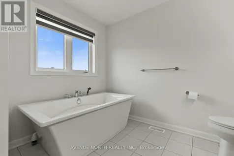 17 Fossa Terrace Ottawa ON K2J 6W4