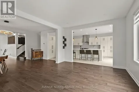 17 Fossa Terrace Ottawa ON K2J 6W4