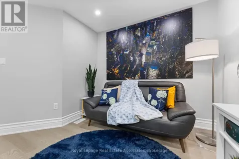 1796 Grandview Street North Oshawa (taunton) ON L1K 0B1
