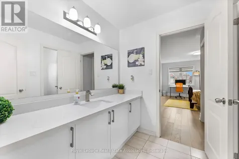 1796 Grandview Street North Oshawa (taunton) ON L1K 0B1