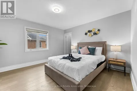 1796 Grandview Street North Oshawa (taunton) ON L1K 0B1