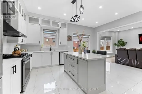 1796 Grandview Street North Oshawa (taunton) ON L1K 0B1