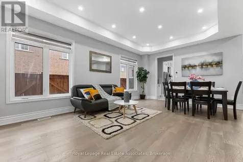 1796 Grandview Street North Oshawa (taunton) ON L1K 0B1