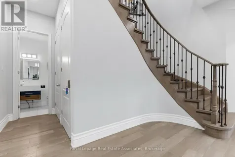 1796 Grandview Street North Oshawa (taunton) ON L1K 0B1