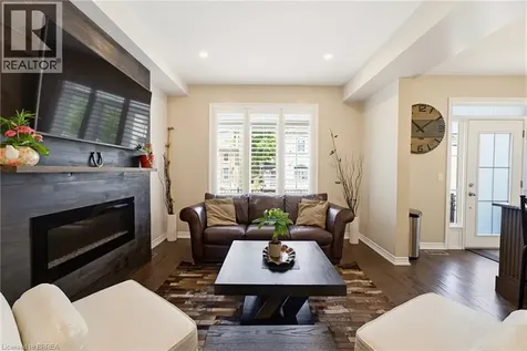 80 Willow Street Paris ON N3L 0C6