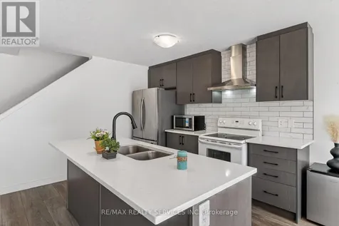 95 Queensbrook Crescent Cambridge ON N1S 0E5