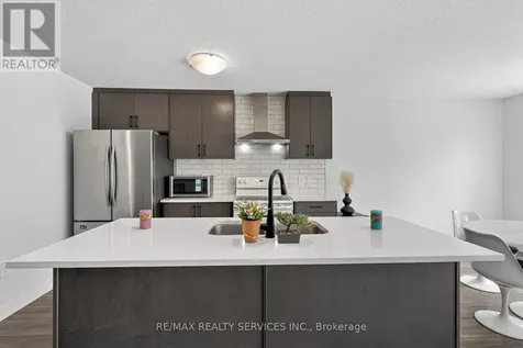 95 Queensbrook Crescent Cambridge ON N1S 0E5