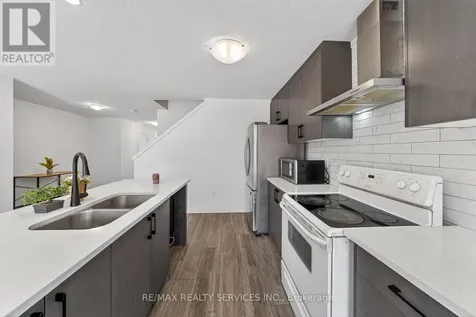 95 Queensbrook Crescent Cambridge ON N1S 0E5