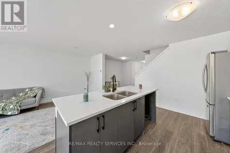 95 Queensbrook Crescent Cambridge ON N1S 0E5