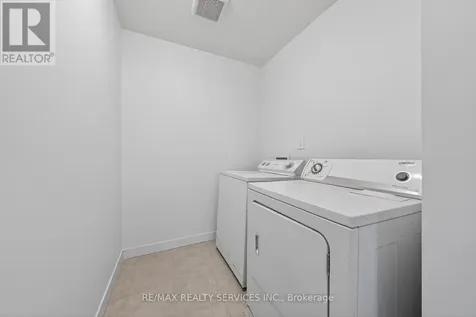 95 Queensbrook Crescent Cambridge ON N1S 0E5