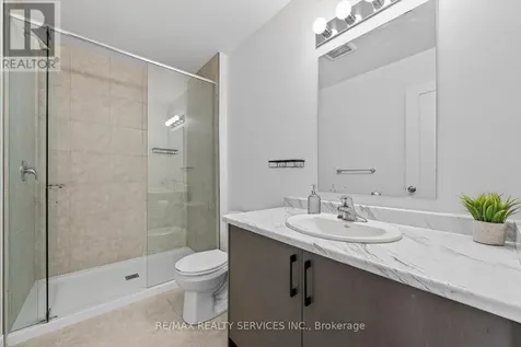 95 Queensbrook Crescent Cambridge ON N1S 0E5