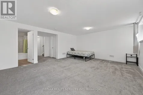 95 Queensbrook Crescent Cambridge ON N1S 0E5