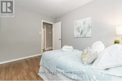 224 River Road East Kitchener ON N2B 2G8