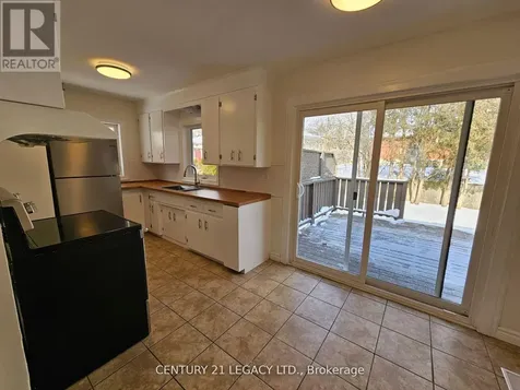 224 River Road East Kitchener ON N2B 2G8