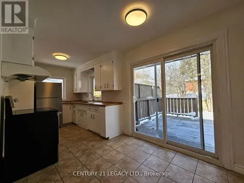 224 River Road East Kitchener ON N2B 2G8