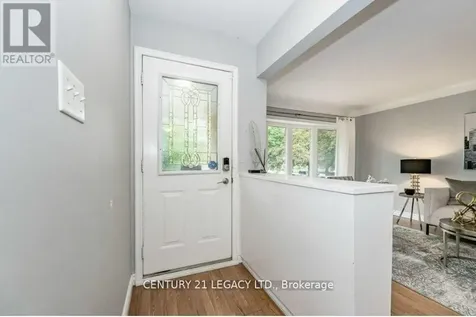 224 River Road East Kitchener ON N2B 2G8
