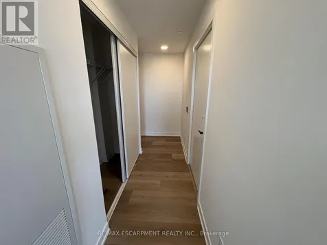 33 Erie Avenue Brantford ON N3S 2E7