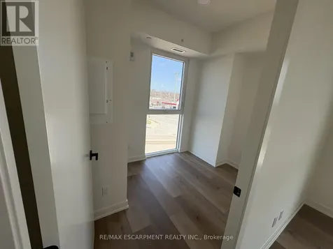 33 Erie Avenue Brantford ON N3S 2E7