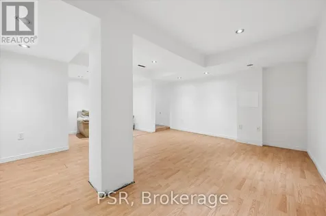 25 Queenston Drive Kitchener ON N2B 2T8