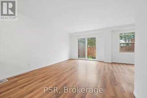 25 Queenston Drive Kitchener ON N2B 2T8