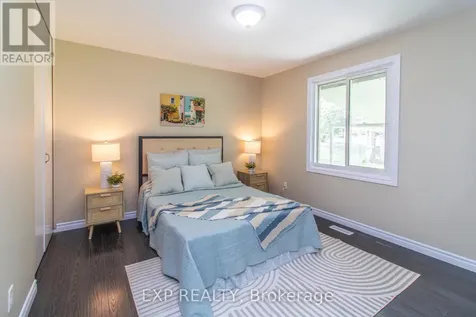 35 Hillsborough Crescent Kitchener ON N2E 1J5