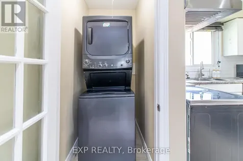 35 Hillsborough Crescent Kitchener ON N2E 1J5