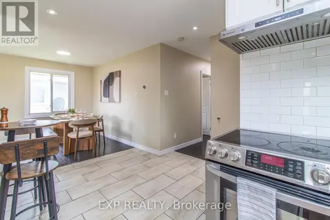 35 Hillsborough Crescent Kitchener ON N2E 1J5