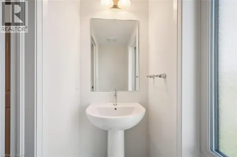 171 Reverie Way Kitchener ON N2E 0K5