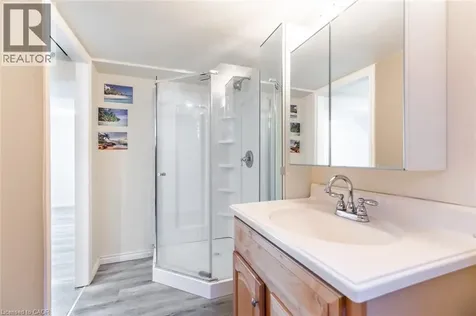 927 Teal Drive Burlington ON L7T 2Y9