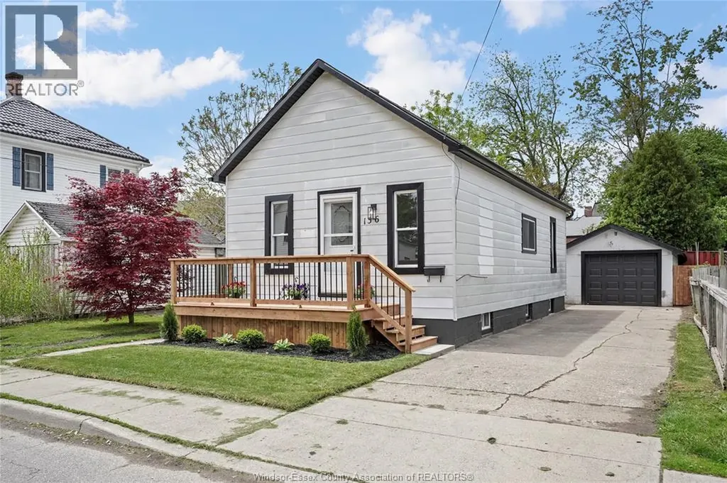 136 Adelaide Street South Chatham ON N7M 4R7